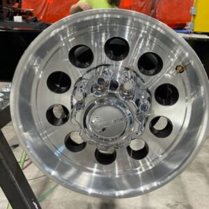 235/75/R17.5 865 Alu Alcoa look a like Tire/wheel